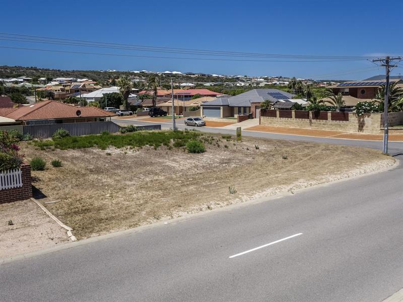 House and Land in the pleasing Tarcoola Beach Integrity New Homes House And Land