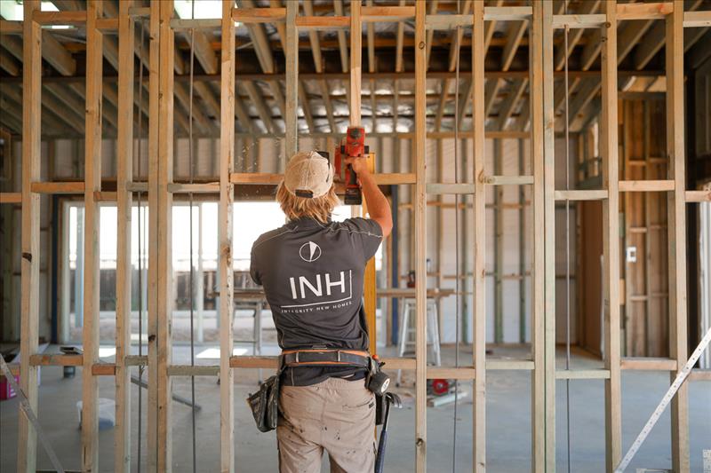 Choosing the Right Builder: Questions Most People Forget to Ask